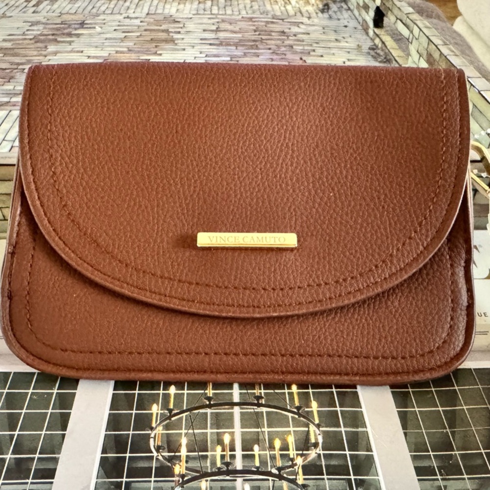 NWOT - Vince Camuto Brown Leather Belt/Wristlet Bag
